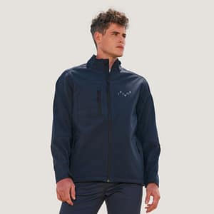 Jacket with logo Relax Softshell men Softshell jacket with in technical fabric with one of the highest levels of waterproofing and breath-ability on the market. Pre-curved sleeves and modern cut for maximum comfort. 2 zipped side pockets, 1 zipped chest pocket, zippered pocket, adjustable drawstring at the waist. Adjustable cuffs with Velcro, Microfleece lining, pocket for mobile phone. 340g/m². Depending on the surface we can use embroidery, engraving, 360° imprint or screen print.