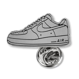 Custom made pin in silver Small, eye-catching accessoire, designed to reflect a unique identity and message. Ideal for organisations or events, making them a versatile and impact full marketing tool. Magnus Business Gifts anticipated on what society expects today: focus on corporate social responsibility. Combined with our top service, if required, without extra service for low budget solutions. Magnus Business Gifts is your partner for merchandising, gadgets or unique business gifts since 1967. Certified with Ecovadis gold 2022!
