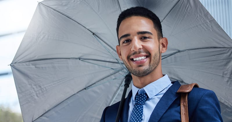 QUALITY UMBRELLAS AND PONCHOS IN YOUR BRANDING Magnus Business Gifts has a large offer of quality umbrellas with logo and ponchos to create more visibility for your organisation. An umbrella with your logo is a budget friendly gadget to promote any organisation, event or brand. Our ponchos en umbrellas are available in various styles and many colors ready to be printed with your logo. Ask our team now what you can do with your budget to create you the perfect rain outfit.